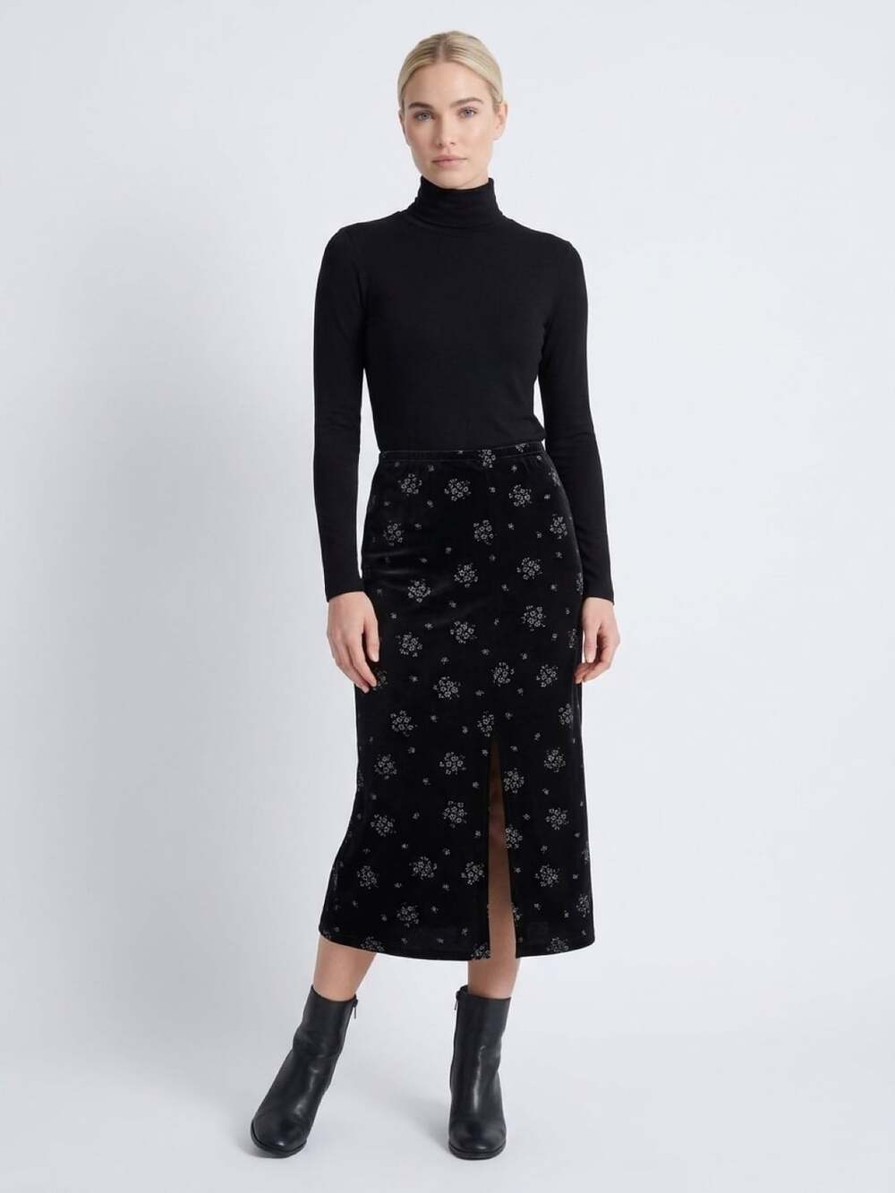 No Boundaries Velvet Floral Midi Skirt Size L Black Split Front Y2K